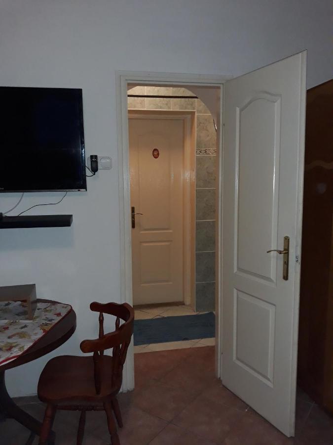 Flamingo Apartman Šoproň Exteriér fotografie