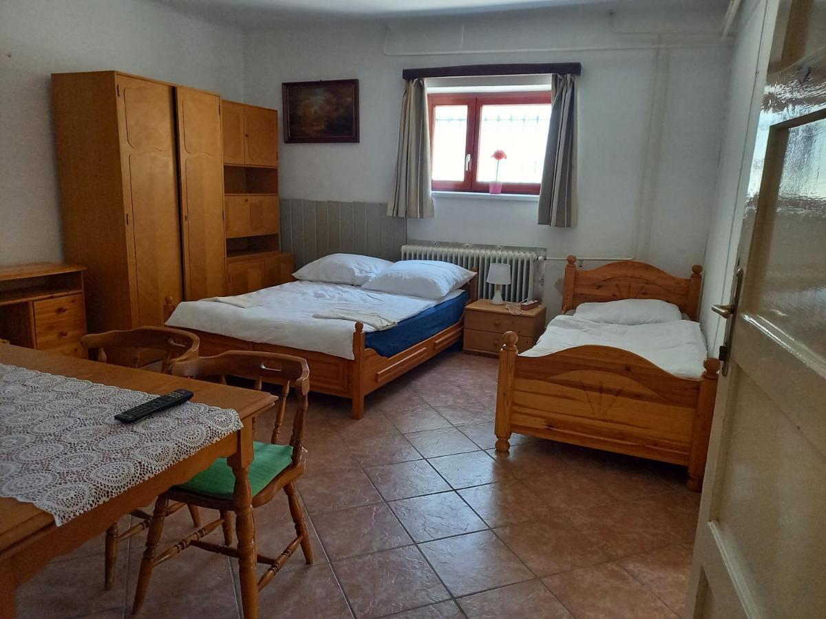 Flamingo Apartman Šoproň Exteriér fotografie